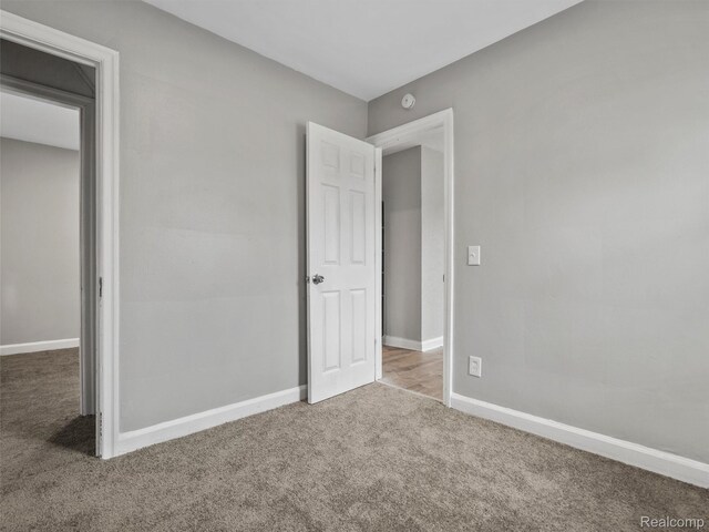 20805 S Chrysler Dr, Hazel Park, MI 48030 - photo 12