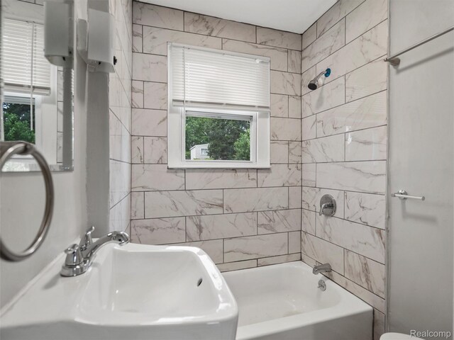 20805 S Chrysler Dr, Hazel Park, MI 48030 - photo 15