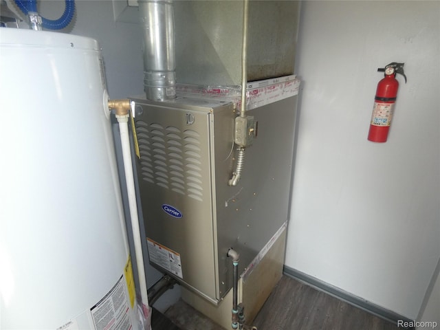 21054 Ehlert Ave, Utica, MI 48089 - utilities featuring water heater and heating unit