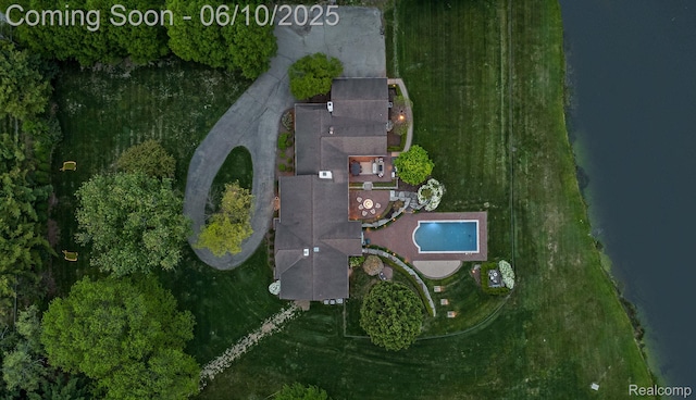 530 E Long Lake Rd, Bloomfield Hills, MI 48304 - aerial overview of property's location