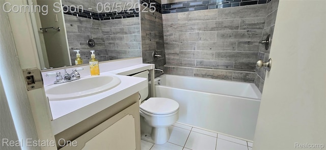 3825 Thomas Rd, Oxford, MI 48371 - full bath with toilet, vanity, tile patterned flooring, and shower / bathtub combination