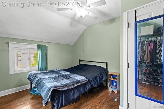 14435 Prevost St, Redford, MI 48227 - bedroom with vaulted ceiling, a textured ceiling, wood finished floors, ceiling fan, and a closet