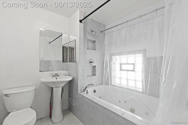 14435 Prevost St, Redford, MI 48227 - full bathroom featuring a combined bath / shower with jetted tub and toilet