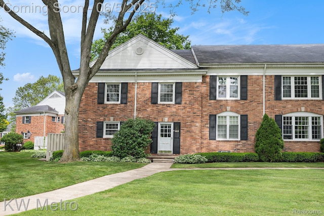 1360 Trailwood Path, Bloomfield Hills, MI 48301 - view of front of house featuring a front lawn and brick siding