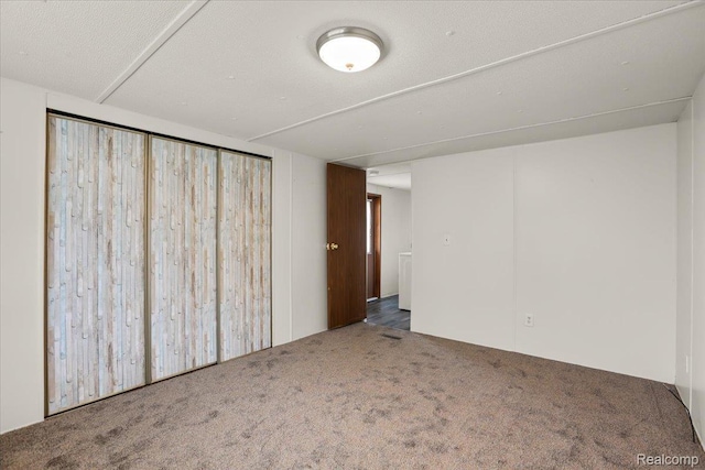 49831 Leicester Ct, Shelby Twp, MI 48315 - unfurnished room with carpet