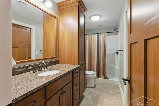 2887 E Iron Woods Pass, Midland, MI 48642 - bathroom featuring vanity, toilet, and curtained shower