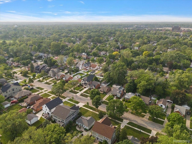 2829 Dorchester Rd, Birmingham, MI 48009 - aerial view of property and surrounding area featuring nearby suburban area