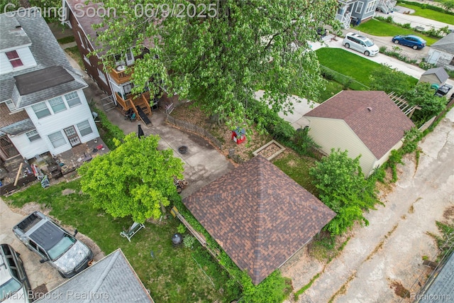 2444 Edison St, Detroit, MI 48206 - drone / aerial view