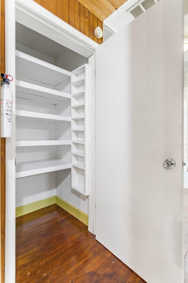 74219 Lambert Dr, South Haven, MI 49090 - view of pantry