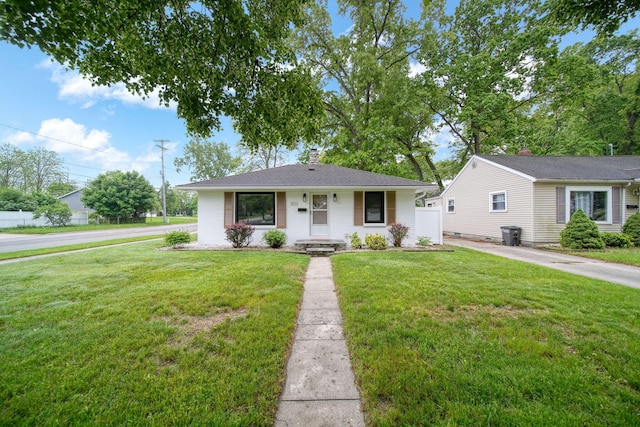 801 Briarcliff Rd, Jackson, MI 49203 - view of bungalow-style house