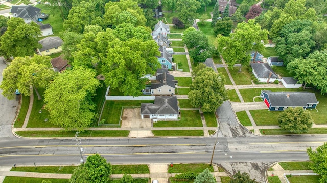 801 Briarcliff Rd, Jackson, MI 49203 - aerial perspective of suburban area