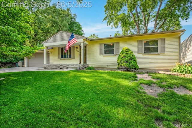 33722 Glen St, Westland, MI 48186 - single story home featuring a front yard, a garage, and concrete driveway