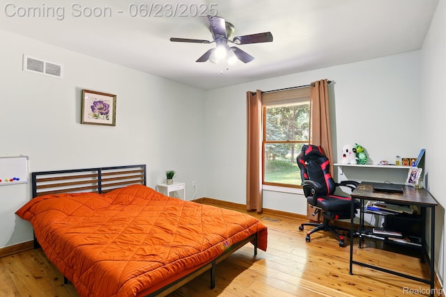 11970 Diamond Dr, Shelby Twp, MI 48315 - bedroom featuring wood-type flooring and ceiling fan