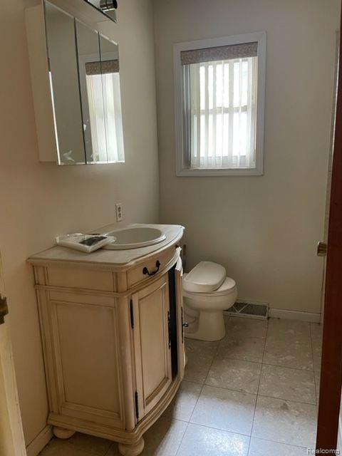266 Lockwood St, Saginaw, MI 48602 - photo 8