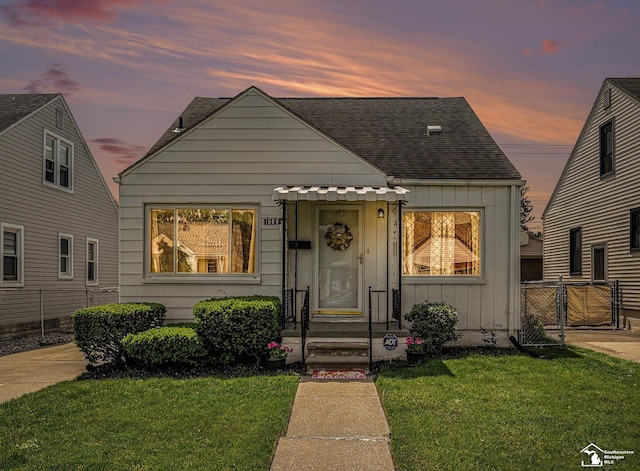 1989 Leblanc St, Lincoln Park, MI 48146 - bungalow-style home featuring board and batten siding and a shingled roof