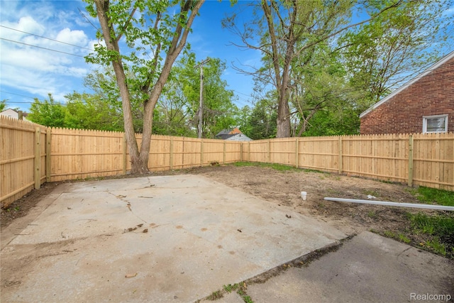 18519 Morang Dr, Detroit, MI 48205 - fenced backyard with a patio