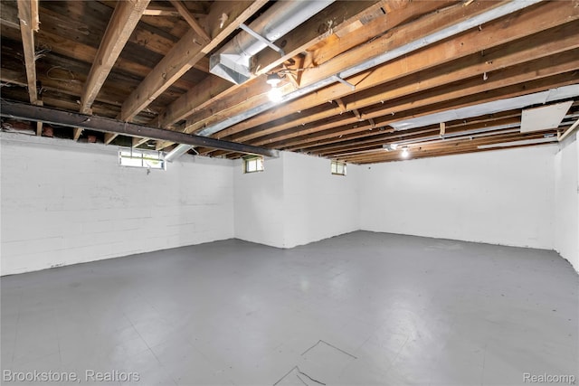 20930 Stahelin Rd, Southfield, MI 48075 - view of below grade area