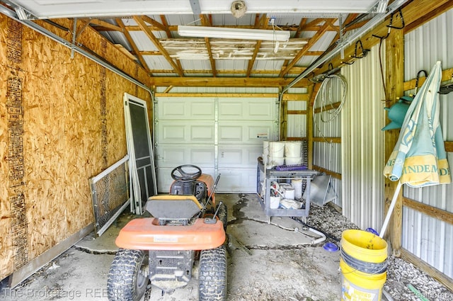 11305 Cook Rd, Gaines, MI 48436 - view of garage