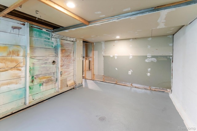 2210 Cambridge Rd, Berkley, MI 48072 - empty room featuring concrete floors