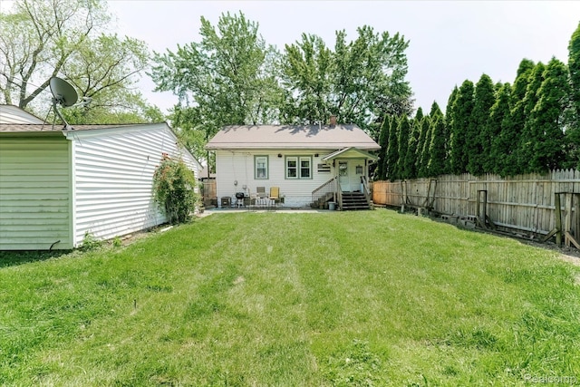 2210 Cambridge Rd, Berkley, MI 48072 - rear view of house with entry steps
