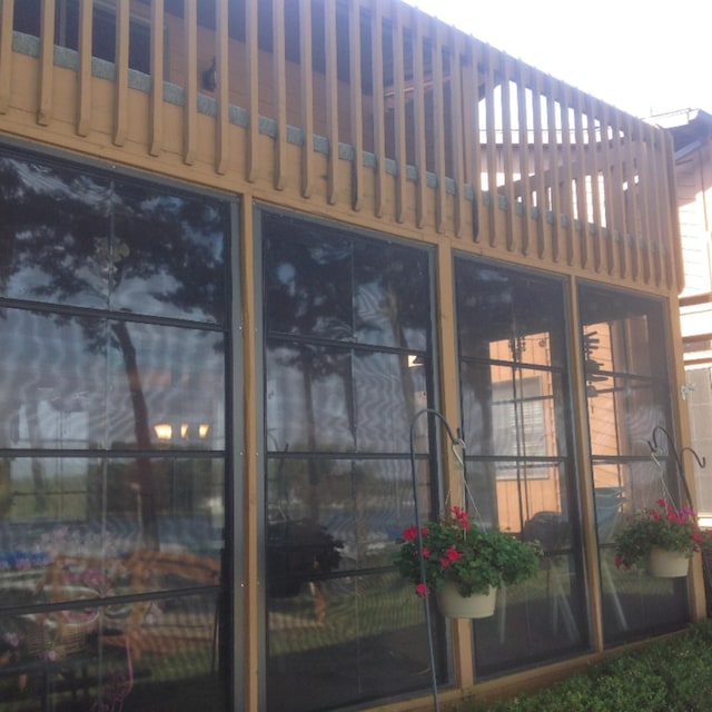 5576 N Watervliet Rd Unit 11, Watervliet, MI 49098 - view of home's exterior with a balcony