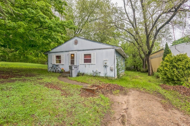 40 Van Armon Ave, Battle Creek, MI 49017 - photo 2