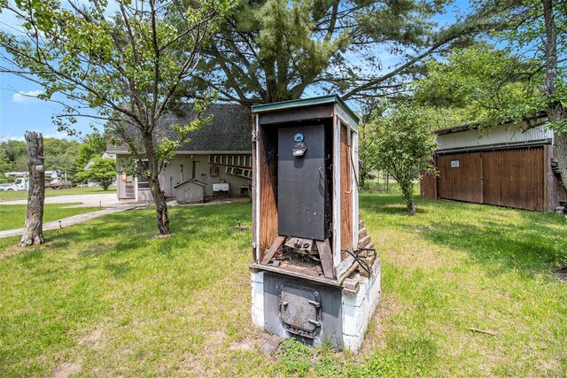 1754 Maggie St, Fountain, MI 49410 - exterior view