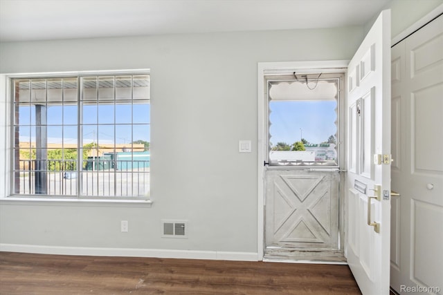 21121 Hayes Ave, Eastpointe, MI 48021 - entryway with baseboards and dark wood-style floors