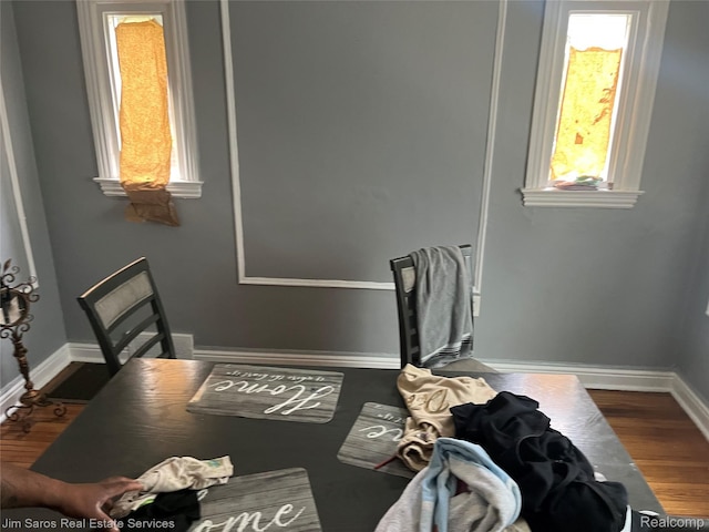5050 Somerset Ave, Detroit, MI 48224 - interior space featuring dark wood-style floors and baseboards