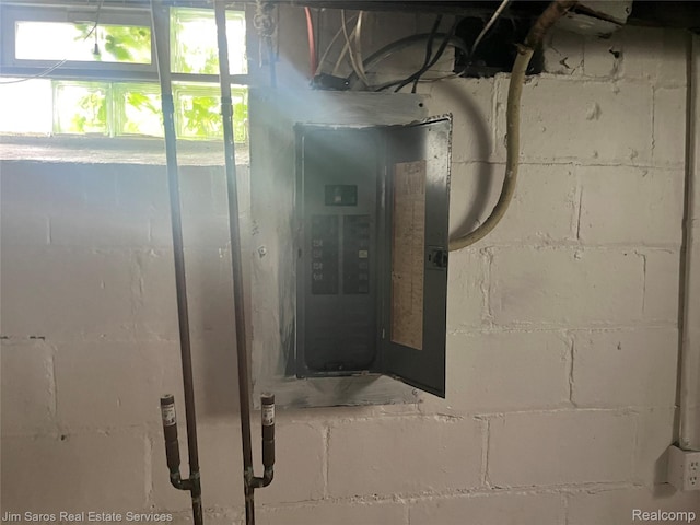 5050 Somerset Ave, Detroit, MI 48224 - utility room featuring electric panel