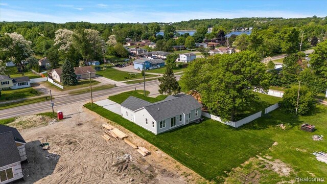 7268 Elizabeth Lake Rd, Waterford, MI 48327 - photo 6