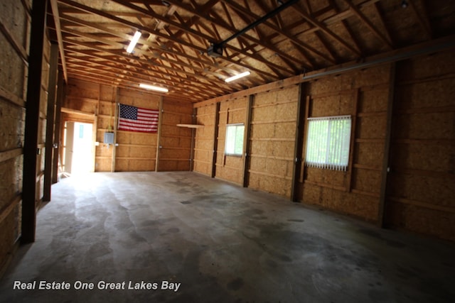 4675 E Parish Rd, Midland, MI 48642 - view of garage