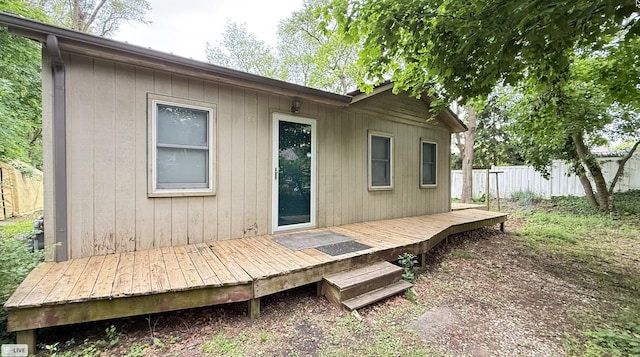 30 Zuidema Ct, Kalamazoo, MI 49001 - back of property featuring a deck