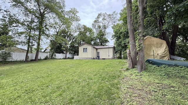 30 Zuidema Ct, Kalamazoo, MI 49001 - view of yard