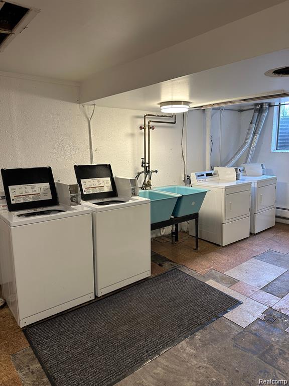 25301 5 Mile Rd, Detroit, MI 48239 - washroom featuring washer and clothes dryer