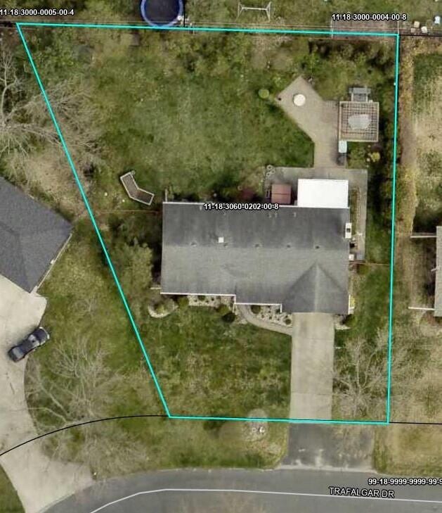 1787 Trafalgar Dr, Saint Joseph, MI 49085 - aerial view of property's location featuring property parcel outlined