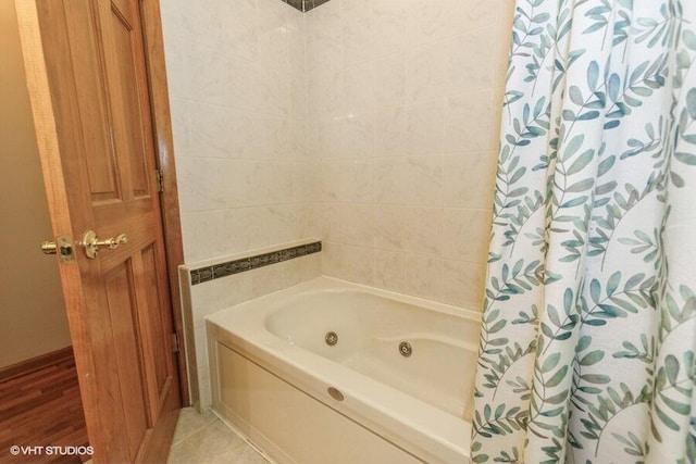 1787 Trafalgar Dr, Saint Joseph, MI 49085 - full bathroom featuring a combined bath / shower with jetted tub