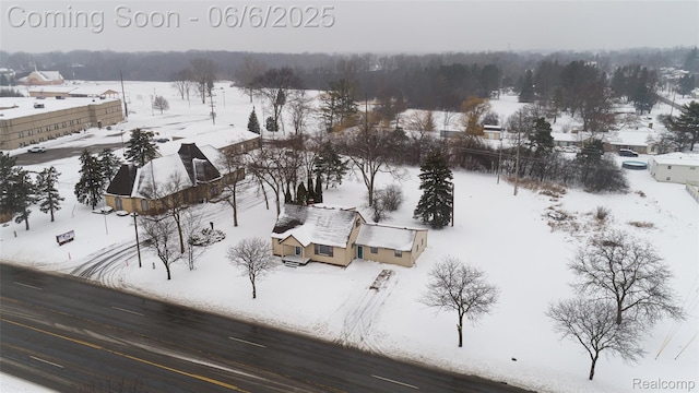 3428 Lennon Rd, Flint, MI 48507 - view of snowy aerial view