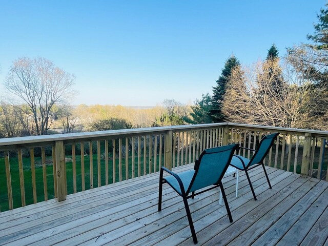 1551 S Donnybrook Rd, Suttons Bay, MI 49682