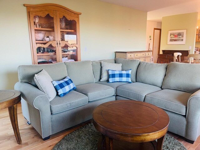 1551 S Donnybrook Rd, Suttons Bay, MI 49682