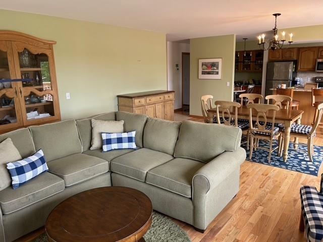 1551 S Donnybrook Rd, Suttons Bay, MI 49682