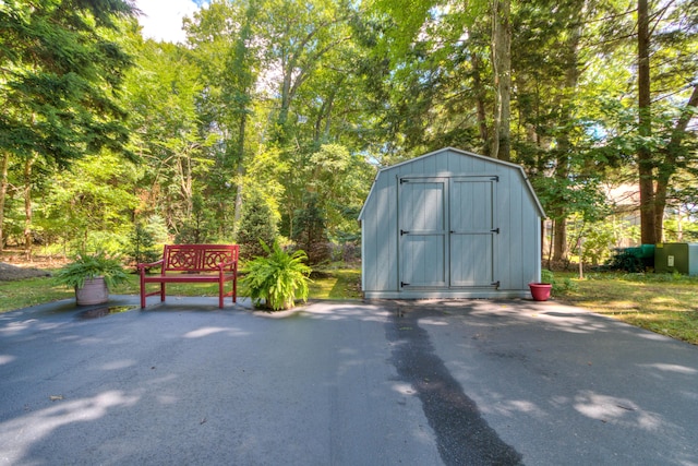 4298 Braeburn Ct, Norton Shores, MI 49441 - view of shed