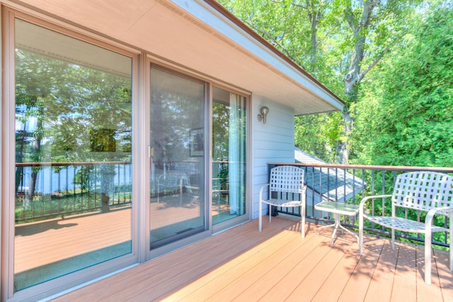 4298 Braeburn Ct, Norton Shores, MI 49441 - view of deck