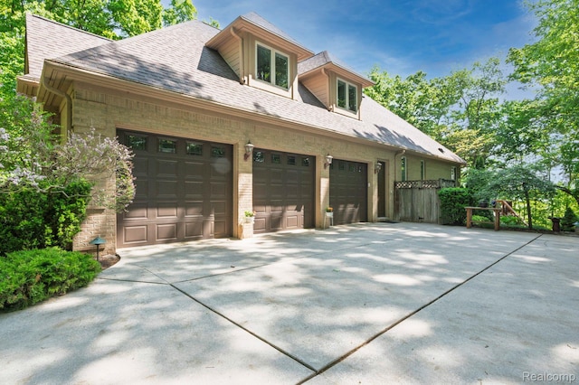 3587 Woodridge Dr, Howell, MI 48843 - photo 4