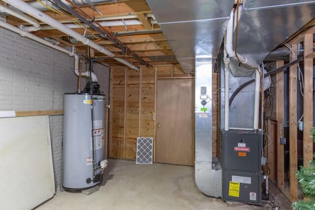 18735 Jefferson Rd, Morley, MI 49336 - utilities featuring gas water heater