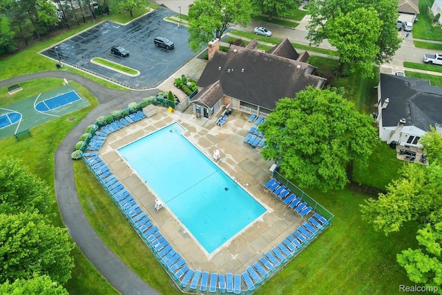 7672 Admiralty Dr, Canton, MI 48187 - drone / aerial view of a pool area
