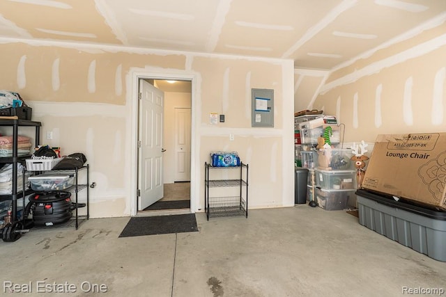 4661 Bradley Cir, Troy, MI 48085 - garage featuring electric panel