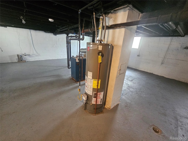 48 W Charlotte St, Ecorse, MI 48229 - unfinished basement featuring water heater