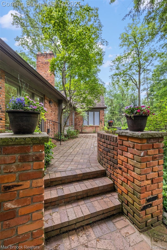 3546 Bloomfield Club Dr, Bloomfield Hills, MI 48301 - deck featuring a patio area