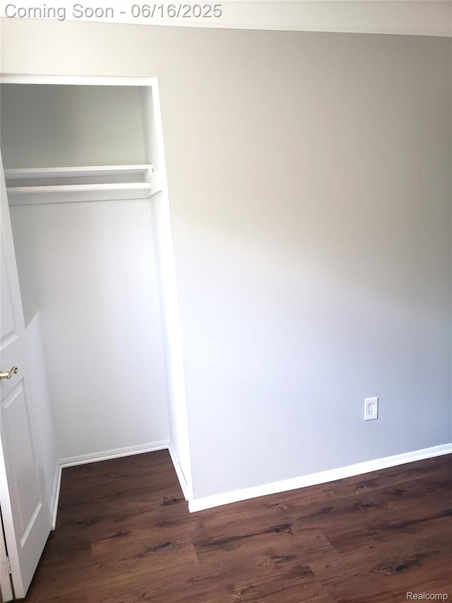 8224 Milburn St, Westland, MI 48185 - view of closet